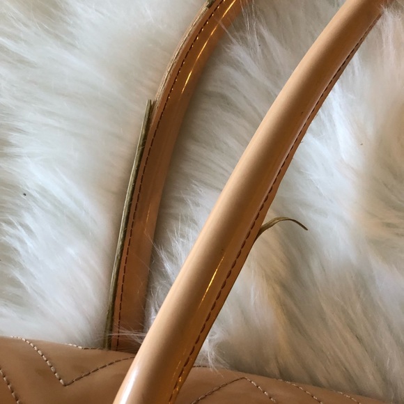 Ted Baker Patent Purse - Picture 5 of 7